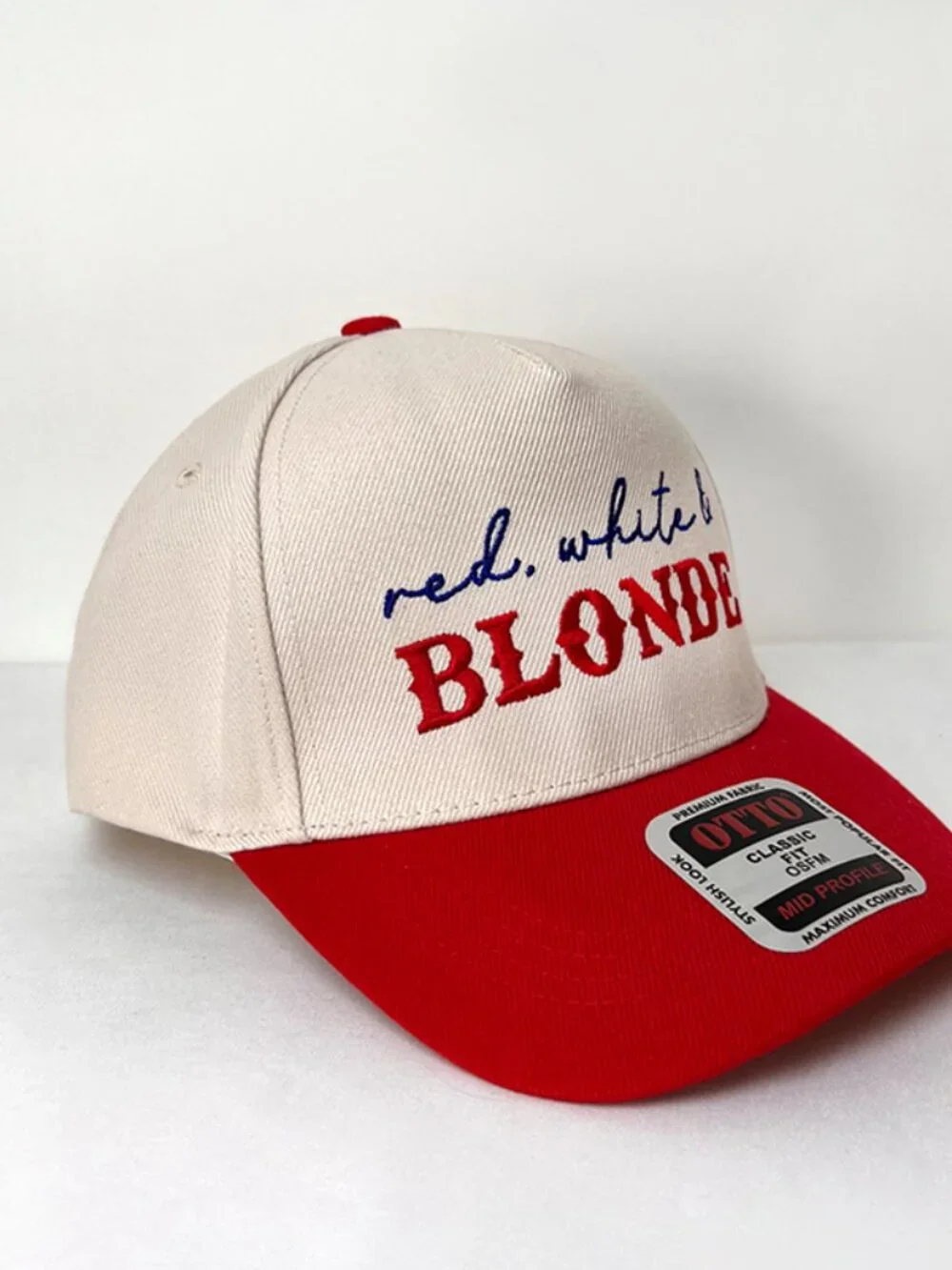 Red cap Blonde cap wdger er ger e gedrgb wg we gweg wegerbe